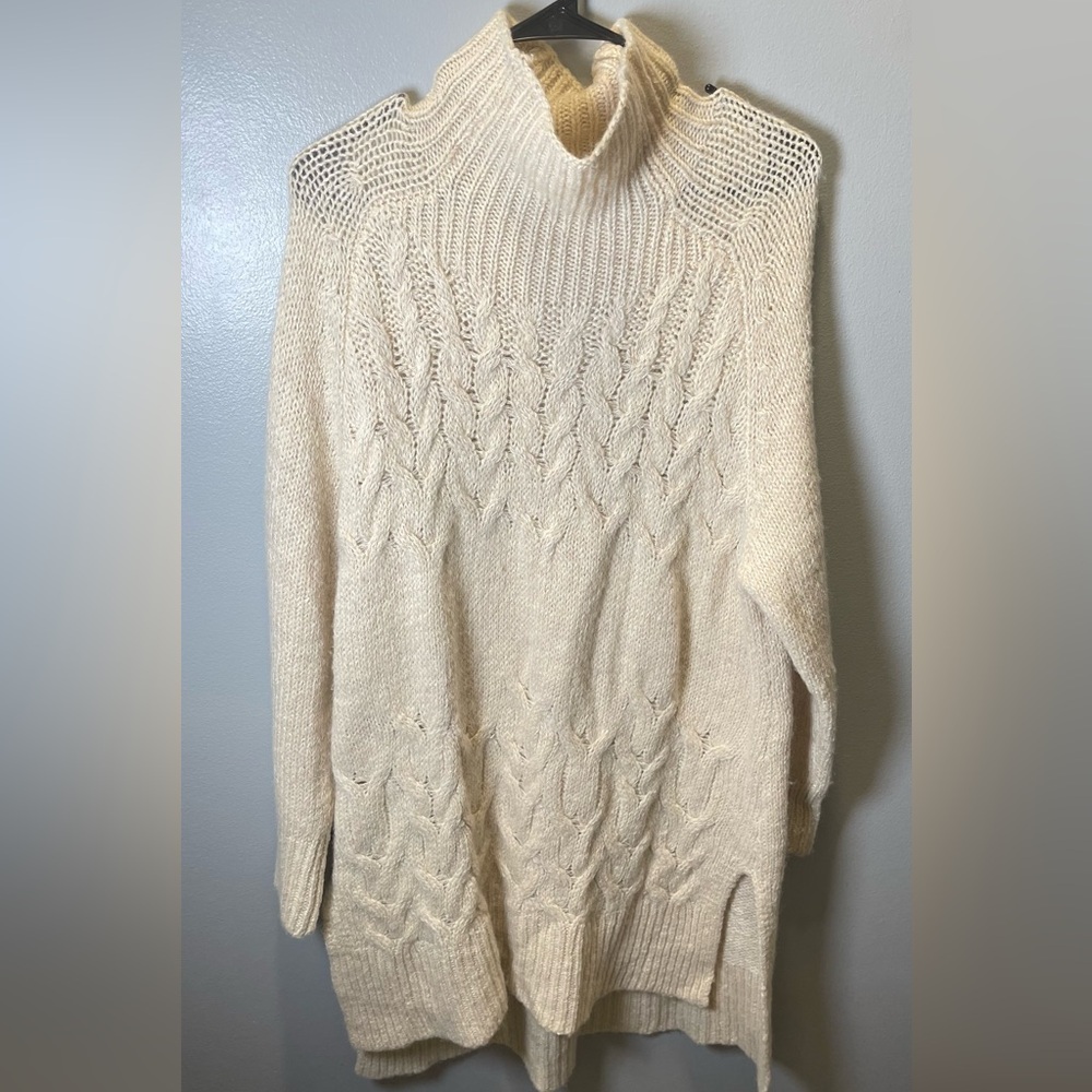 Free People Oversized Mock Neck Chunky Knit Cream Wool Linen Sweater Size Medium